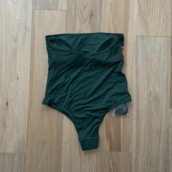 Thrills: Lagoon Strapless One Piece Swimsuit - Picture 9 of 12